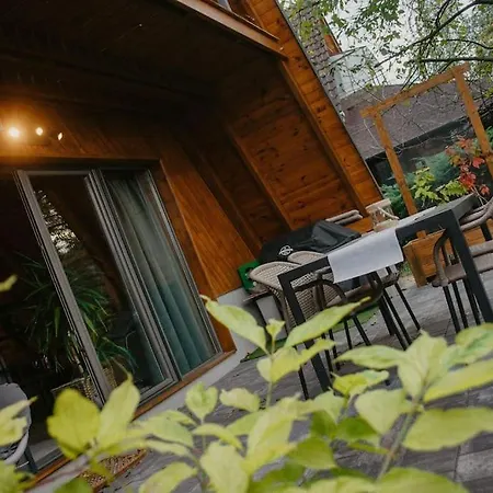 Nyaktekercs Wood - Hot Tub Alpesi faház